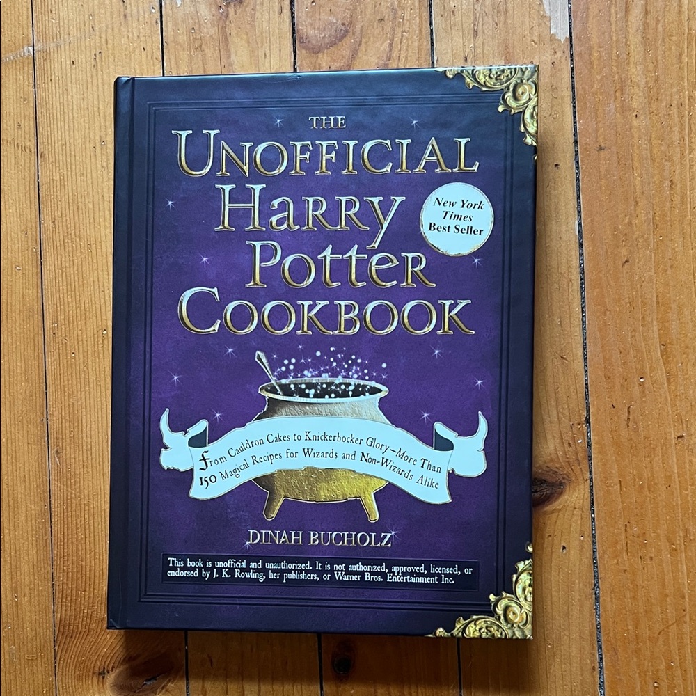 The Unofficial Harry Potter Cookbook - Purple Cover